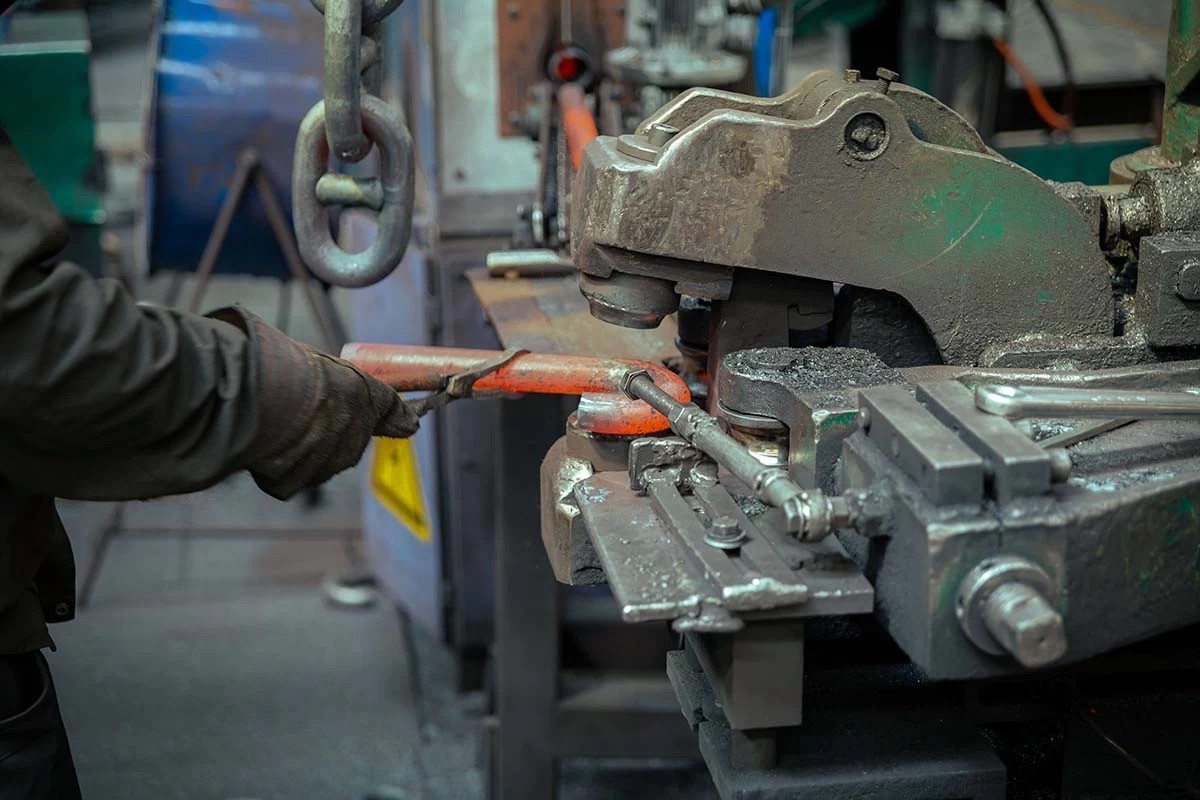 Unlocking the Top Benefits of Galvanized Mooring Anchor Chains for Your Vessel